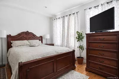 747 E 213th Street, Bronx, NY 10467 - Photo 11