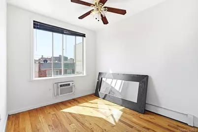 747 E 213th Street, Bronx, NY 10467 - Photo 19