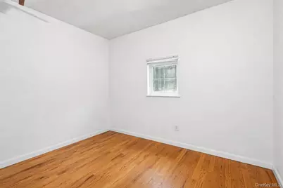 747 E 213th Street, Bronx, NY 10467 - Photo 17