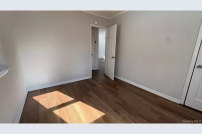 72 Judith Drive, Coram, NY 11727 - Photo 9