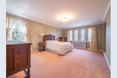 7363 195th Street, Fresh Meadows, NY 11366 - Photo 21