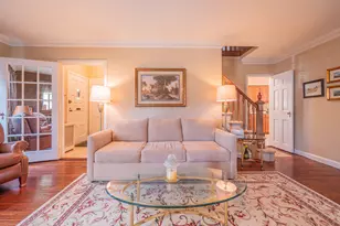 73-63 195th St, Fresh Meadows, NY 11366 - Photo 3