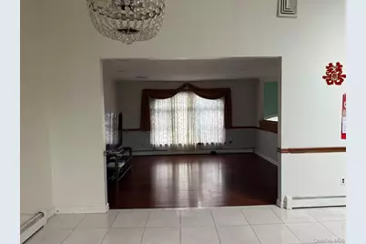 173 Davenport Street, Lindenhurst, NY 11757 - Photo 7