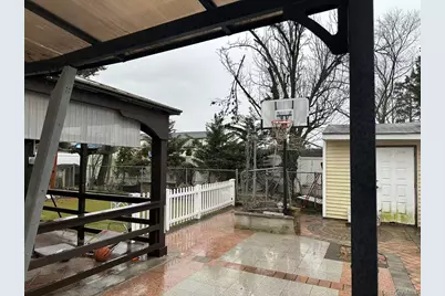 173 Davenport Street, Lindenhurst, NY 11757 - Photo 23