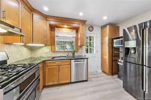 304 Boulevard, Scarsdale, NY 10583 - Photo 11