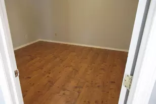 60-91 54th St, Maspeth, NY 11378 - Photo 5