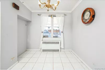 412 Calhoun Avenue, Bronx, NY 10465 - Photo 9