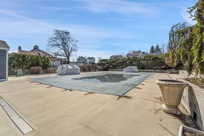 360 Westchester Avenue #305, Port Chester, NY 10573 - Photo 19