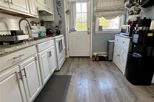 140 N 21st St, Wyandanch, NY 11798 - Photo 3