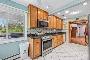 22 Center Hill Rd, Monroe, NY 10950 - Photo 7