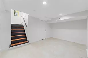 2858 Cherry Ct, Oceanside, NY 11572 - Photo 29