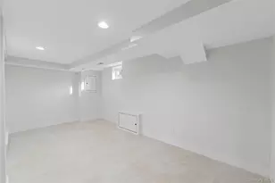 2858 Cherry Ct, Oceanside, NY 11572 - Photo 31