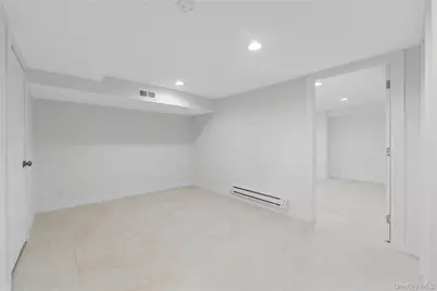 2858 Cherry Court, Oceanside, NY 11572 - Photo 33