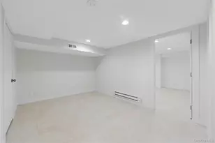 2858 Cherry Ct, Oceanside, NY 11572 - Photo 33