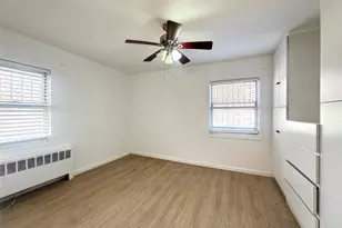 68-24 140th St, Flushing, NY 11367 - Photo 15