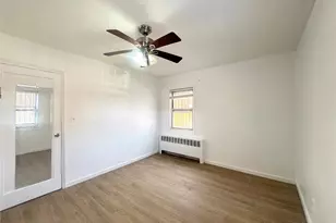 68-24 140th St, Flushing, NY 11367 - Photo 17