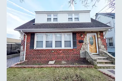 18 Prospect Street, Williston Park, NY 11596 - Photo 1