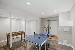 24 Bedford Ave, Bedford Hills, NY 10507 - Photo 17