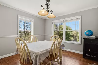 24 Bedford Avenue, Bedford Hills, NY 10507 - Photo 5