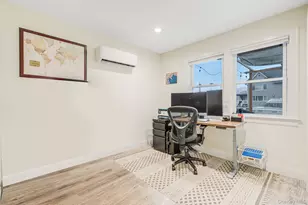 677 S 9th St, Lindenhurst, NY 11757 - Photo 19