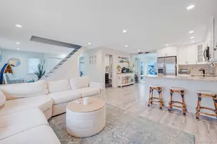 677 S 9th St, Lindenhurst, NY 11757 - Photo 5