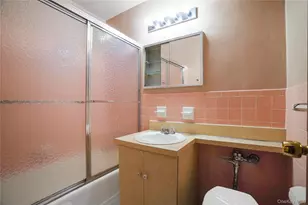 151-31 88th St, Howard Beach, NY 11414 - Photo 21