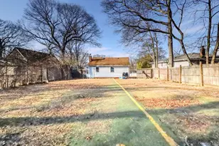 12 Cedarhurst Ave, Selden, NY 11784 - Photo 9