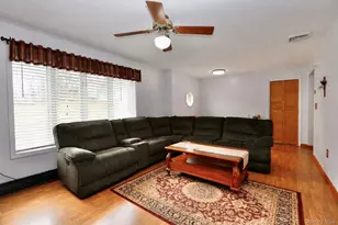 23 Snow St, Bloomingburg, NY 12721 - Photo 9