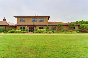 100 Daly, Oceanside, NY 11572 - Photo 3