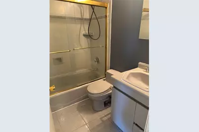 100 Daly #709, Oceanside, NY 11572 - Photo 11