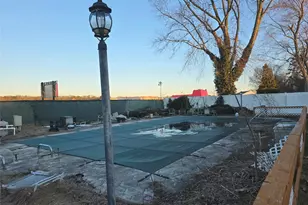 98 Andrew Ave, Islip Terrace, NY 11752 - Photo 3