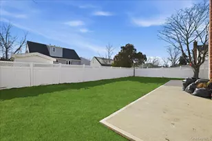 1050 Hastings St, Baldwin, NY 11510 - Photo 43