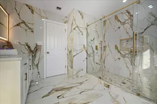 1050 Hastings St, Baldwin, NY 11510 - Photo 41