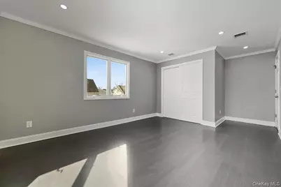 1050 Hastings Street, Baldwin, NY 11510 - Photo 27