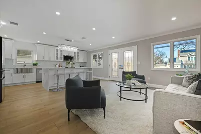 1050 Hastings Street, Baldwin, NY 11510 - Photo 7