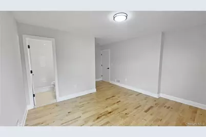 27 Sewell Street, Hempstead, NY 11550 - Photo 31