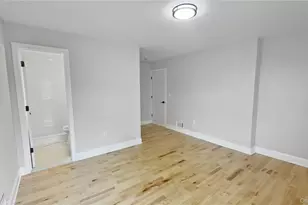 27 Sewell St, Hempstead, NY 11550 - Photo 31