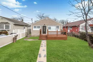 27 Sewell St, Hempstead, NY 11550 - Photo 3