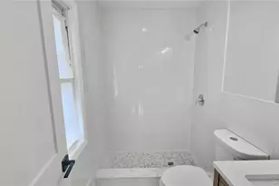 27 Sewell St, Hempstead, NY 11550 - Photo 33