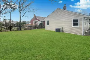 27 Sewell St, Hempstead, NY 11550 - Photo 47