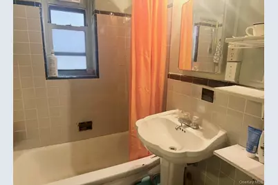 43-40 Union Street #2D, Flushing, NY 11355 - Photo 5