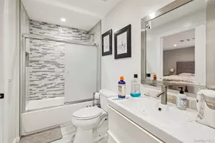 19 Parker Ave, New City, NY 10956 - Photo 17