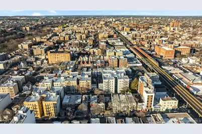 675 E 223rd Street, Bronx, NY 10466 - Photo 21