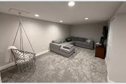 3 Pimlico Court, Commack, NY 11725 - Photo 27