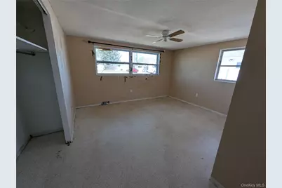 7416 Star Dust Drive, Glen Cove, NY 34668 - Photo 5