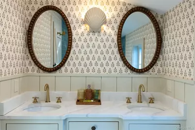 98 South Road, Westhampton, NY 11977 - Photo 31