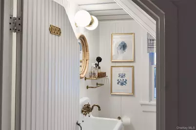 98 South Road, Westhampton, NY 11977 - Photo 19