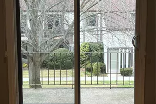 77 Richmond Blvd, Ronkonkoma, NY 11779 - Photo 5