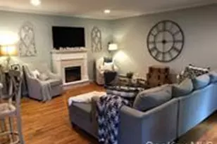 77 Richmond Blvd, Ronkonkoma, NY 11779 - Photo 9