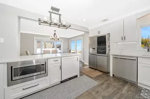 2431 Riverside Dr, Wantagh, NY 11793 - Photo 13